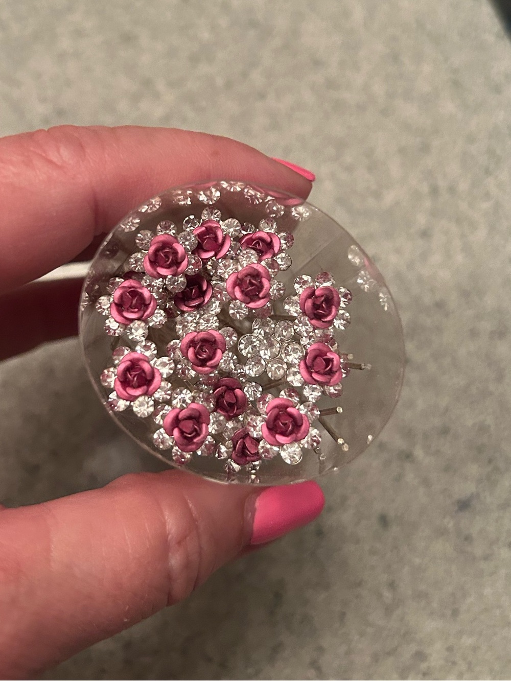Hair pins
